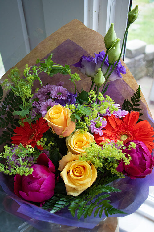 Floretta Bouquet in bright & cheery colours, standard size