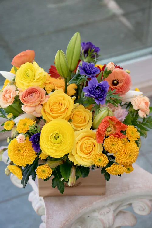 Floretta Flower Box in bright & cheery colours, medium size