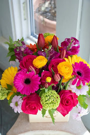 Floretta Flower Box in bright & cheery colours, medium size
