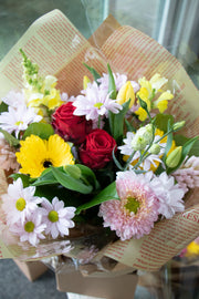 Floretta Bouquet in bright & cheery colours, standard size