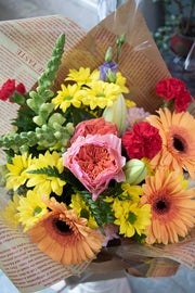 Floretta Bouquet in bright & cheery colours, standard size